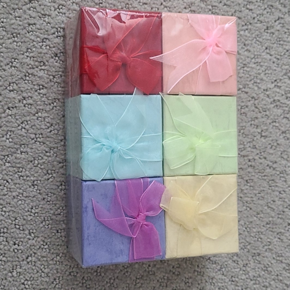 New colorful gift boxes (6 pcs)